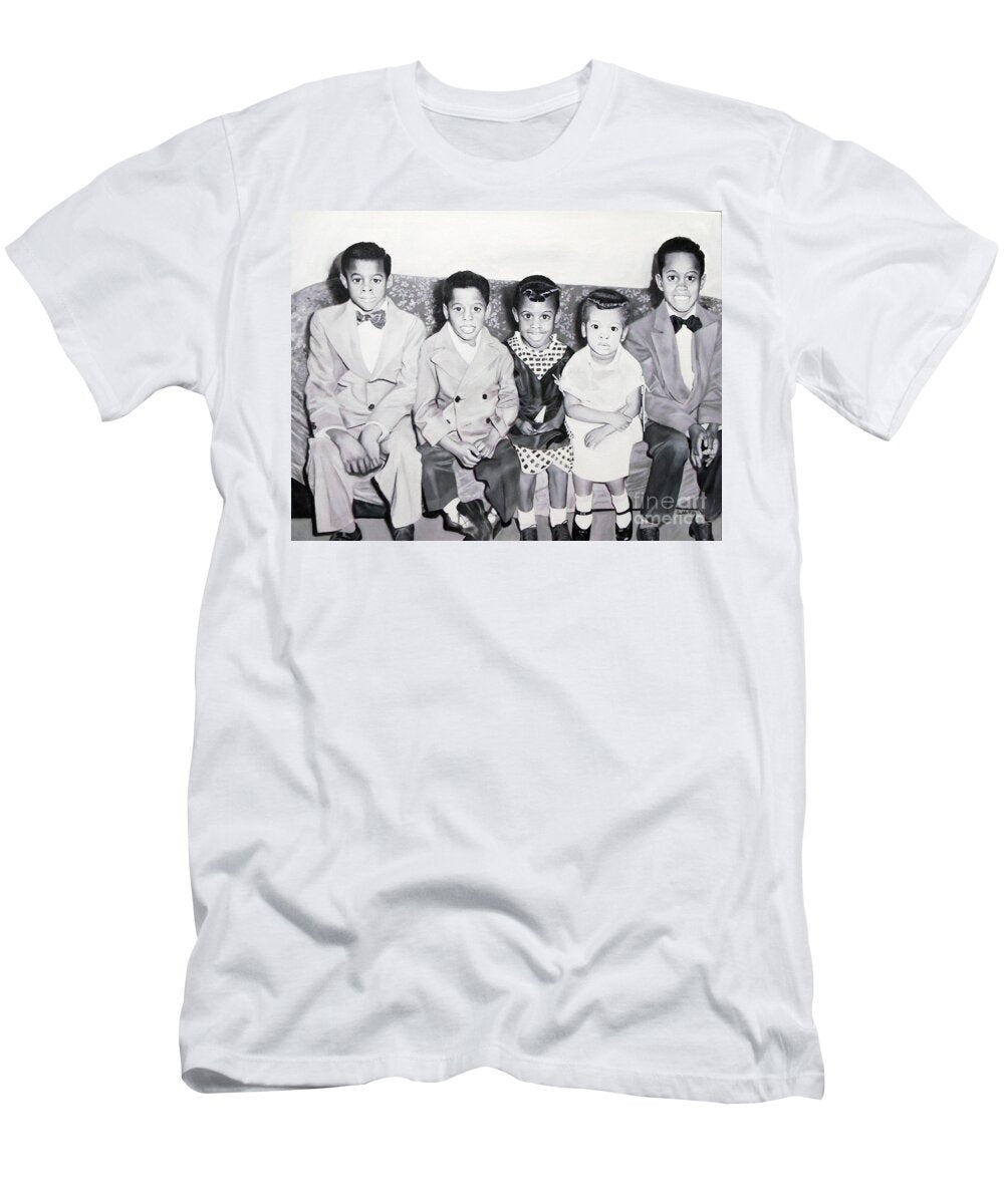 Children Sitting on Sofa - T-Shirt
