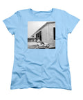 Little Girl Enjoying the Sun - Women's T-Shirt (Standard Fit)