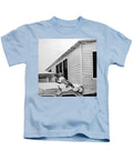 Little Girl Enjoying the Sun - Kids T-Shirt